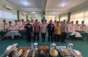 *Divisi Humas Polri Gelar Sosialisasi Bahaya Radikalisme di Ponpes Bumi Sholawat Sidoarjo*